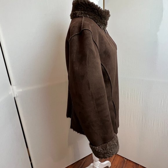 Coldwater Creek Chocolate Brown Faux Fur Button-up Reversible Coat Size 14 - Picture 2 of 9